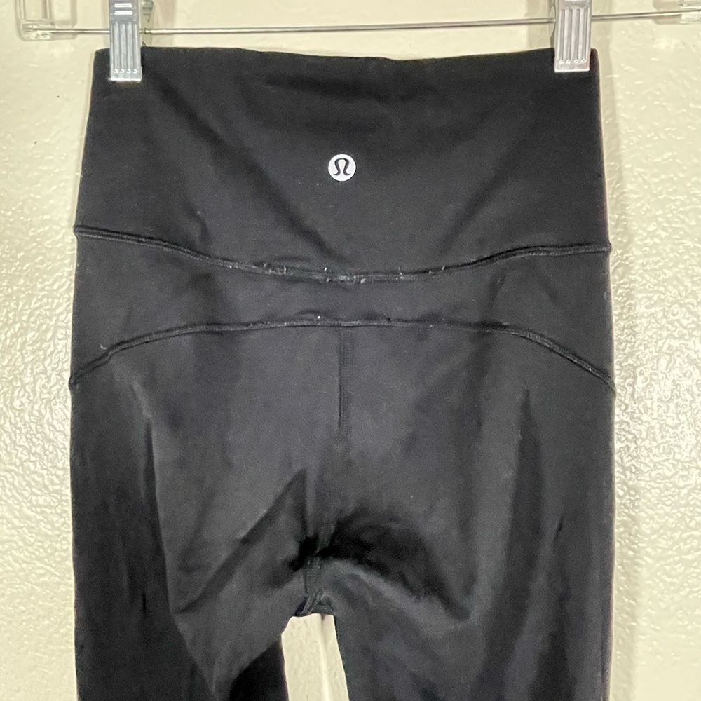 Lululemon Solid Black Full Length Leggings/ Sz 2 … - image 4